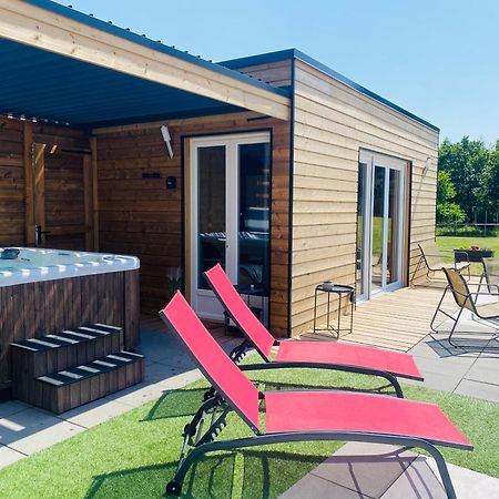 Mini Love Room Jacuzzi Privatif Urimenil Eksteriør bilde