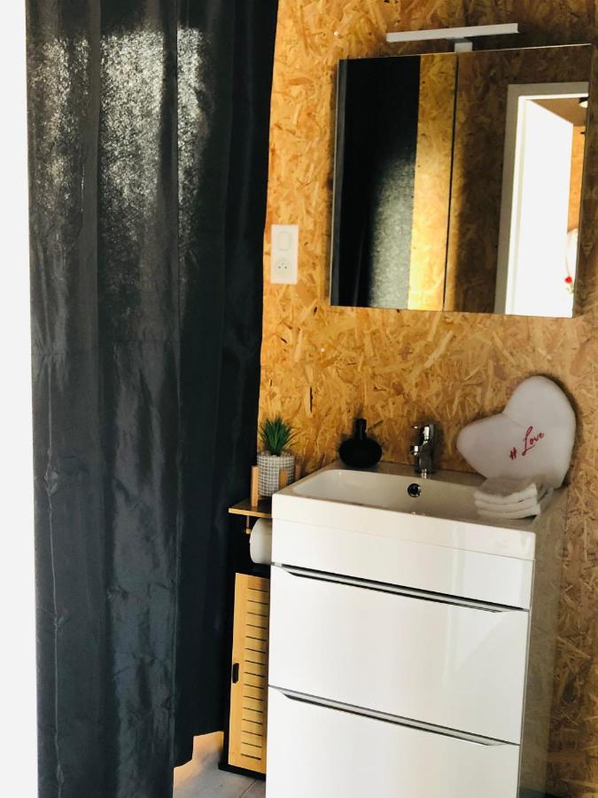 Mini Love Room Jacuzzi Privatif Urimenil Eksteriør bilde