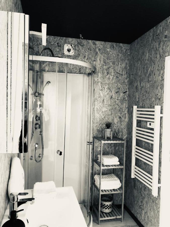 Mini Love Room Jacuzzi Privatif Urimenil Eksteriør bilde