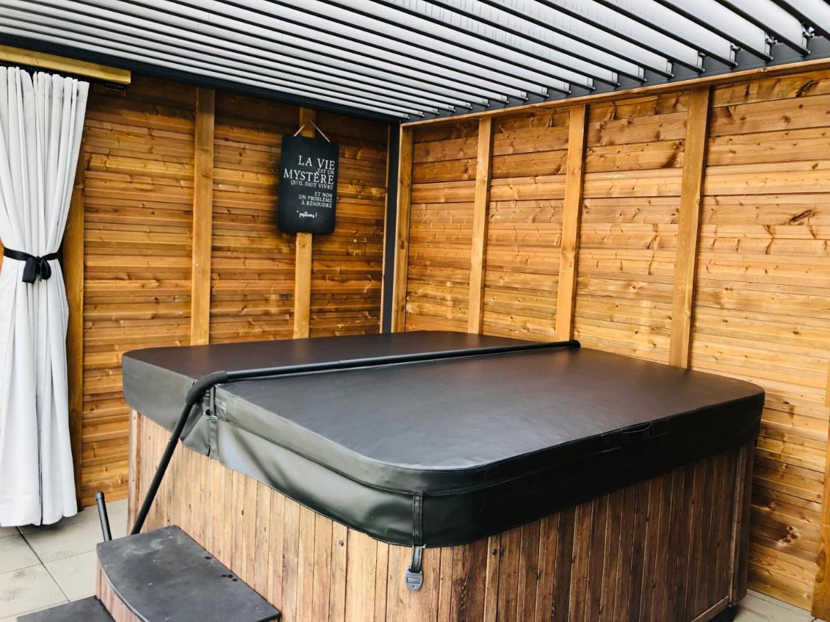Mini Love Room Jacuzzi Privatif Urimenil Eksteriør bilde